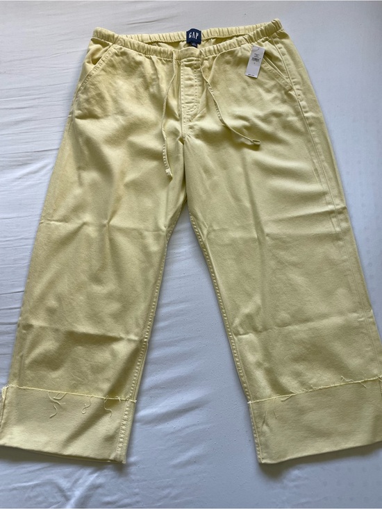 GAP Pants - Gap Women’s Easy Pull-On Pants, Size L, Pale Yellow, NWT